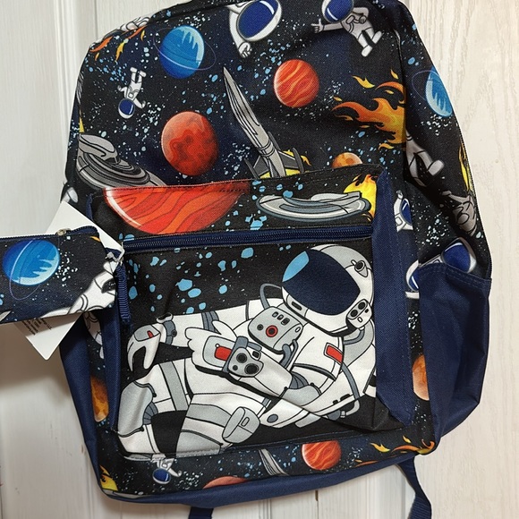 Cute astronaut backpack with pencil case . Never used - Picture 2 of 4
